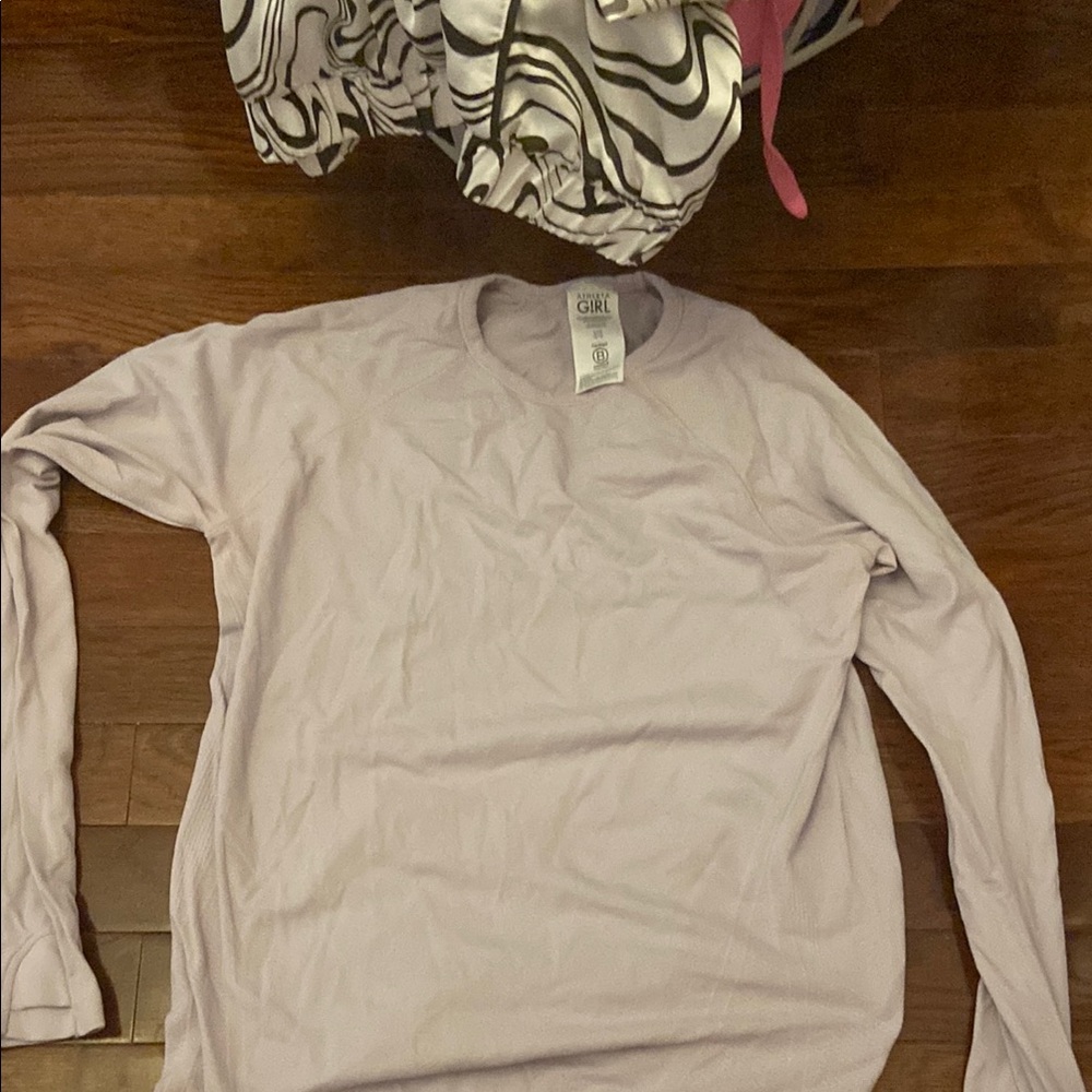 Athleta Light purple Long Sleeve Shirt